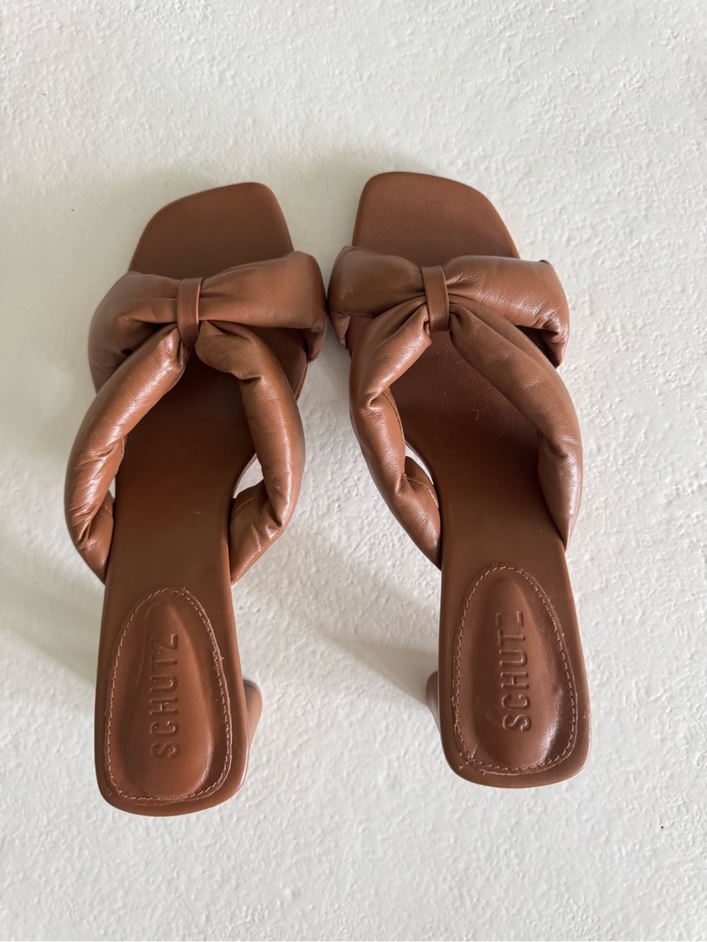 SCHUTZ Tan Brown Knotted Slide Sandals